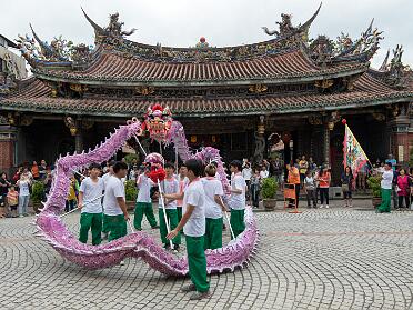 Dalongdong Baoan Temple